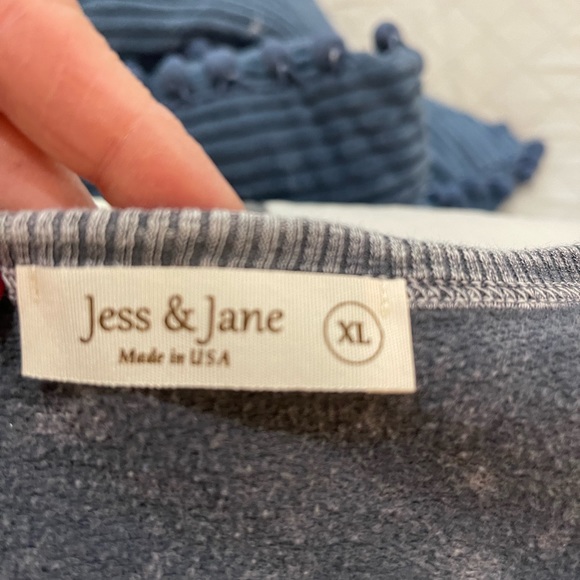 Jess & Jane dogs of Christmas midnight tunic size XL Very cute gray washed,Fun - Picture 9 of 10